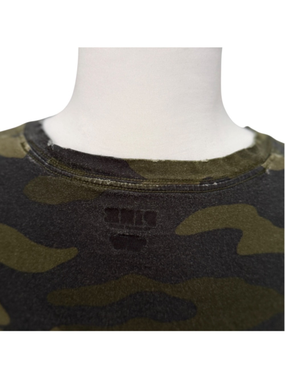 Victoria’s Secret PINK Camo Distressed Long Sleeve Lounge Tee Shirt Medium M - Picture 7 of 8